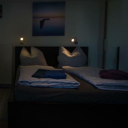 Business & Tourist Apartment Dusseldorf Bagian luar foto